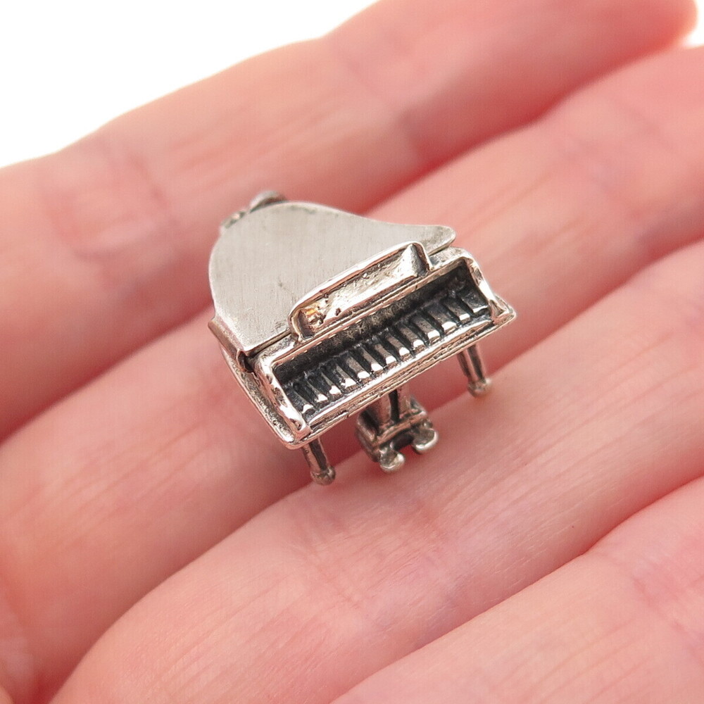 Beau 925 Sterling Silver Vintage Grand Piano Oxidized 3D Open Charm Pendant